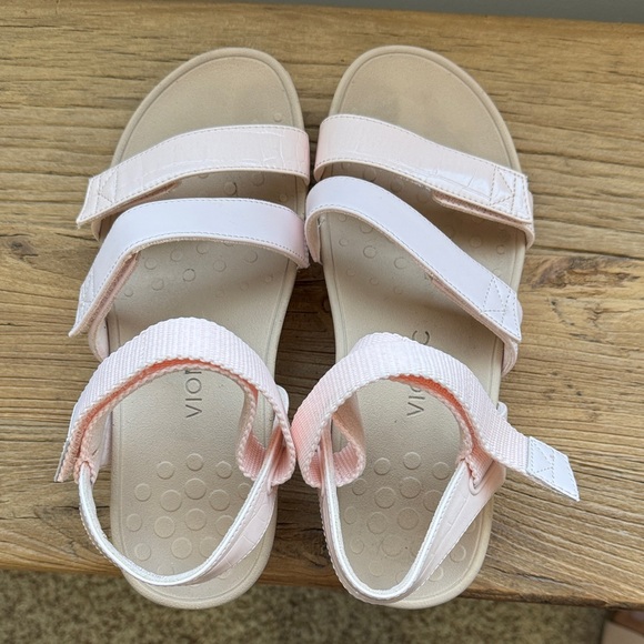 Vionic Light Pink Platform Sandals - Picture 4 of 7